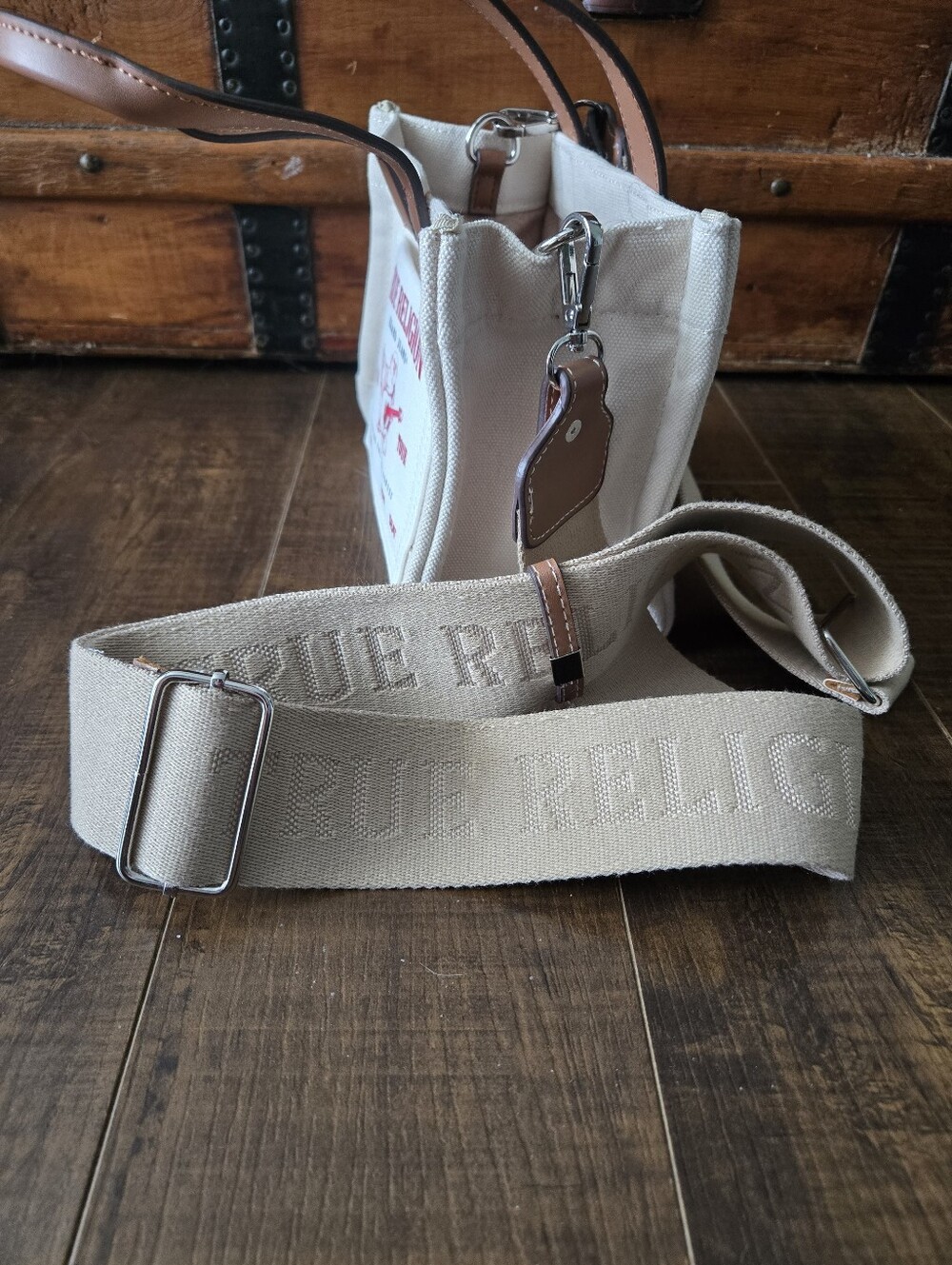 NEW True Religion Canvad Crossbody Or Handbag Purse - Picture 5 of 7